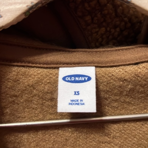 NWT Old Navy 1/2 Zip Sherpa Pullover in Chocolate - Picture 2 of 8